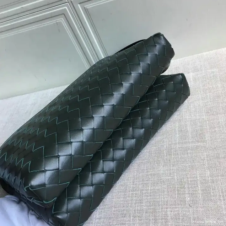 Official Brother Sam Veneta Bag 2108SF0239 Bottega 0606
